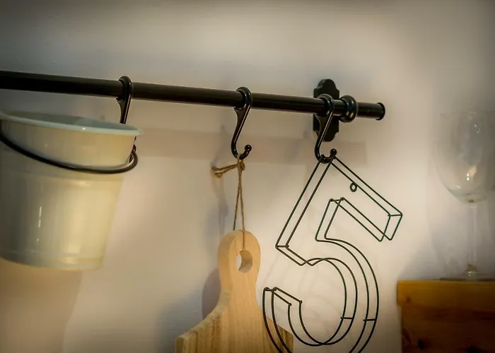 Апартаменты 115 *